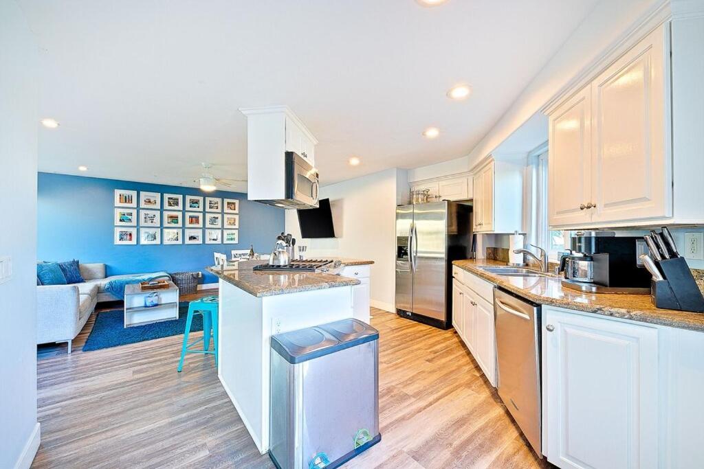 Stunning South Mission Home With Private Rooftop & Ocean Views! Сан-Диего Экстерьер фото